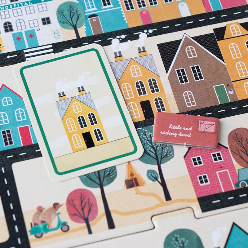 <p>Juego de mesa familiar de observación</p>